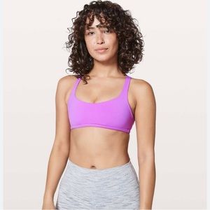 Lululemon Free to be wild bra